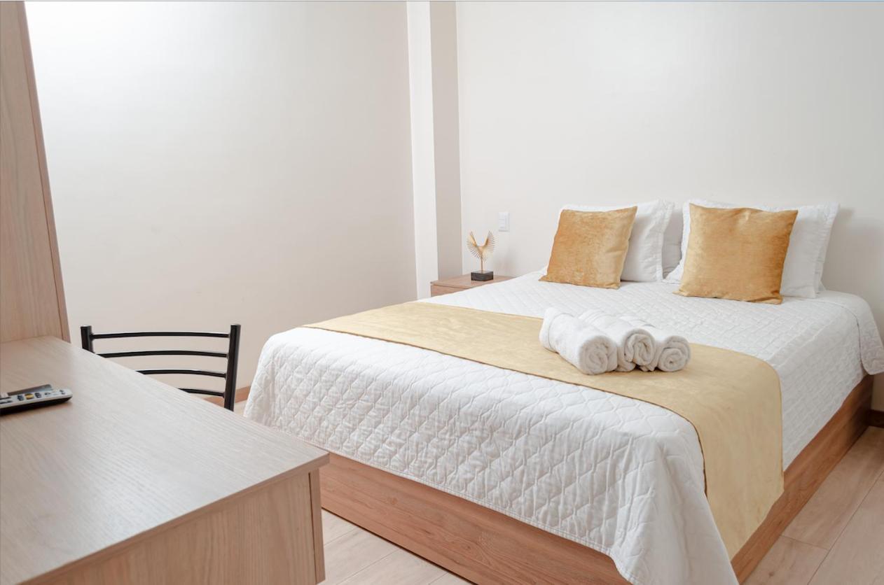 Hotel Bristool Parc - Departments & Suites Cuenca Exteriör bild